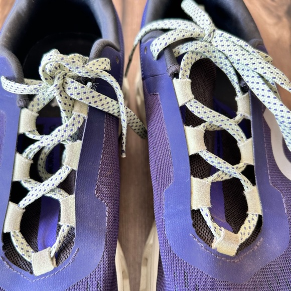 On cloud monster purple size 9 men’s. Good used condition. - Picture 3 of 8